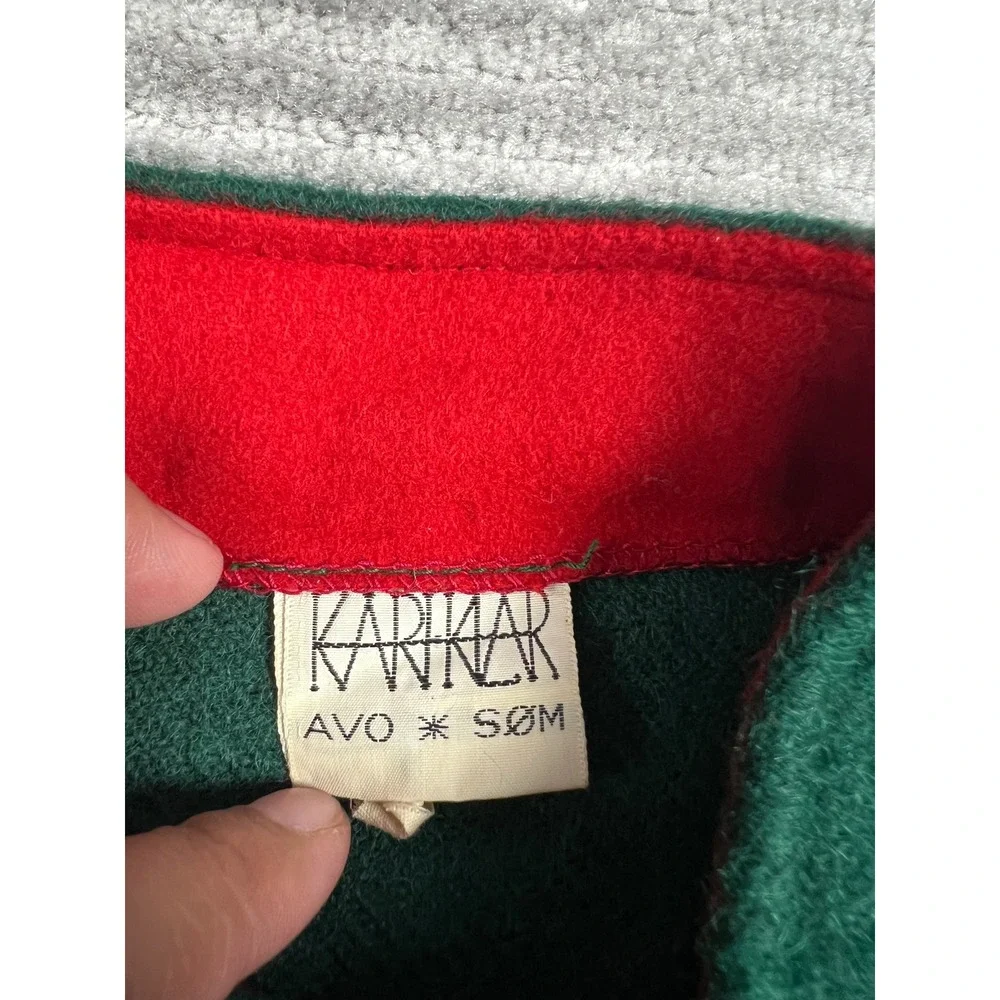 Kari-Mar Avo Som good used